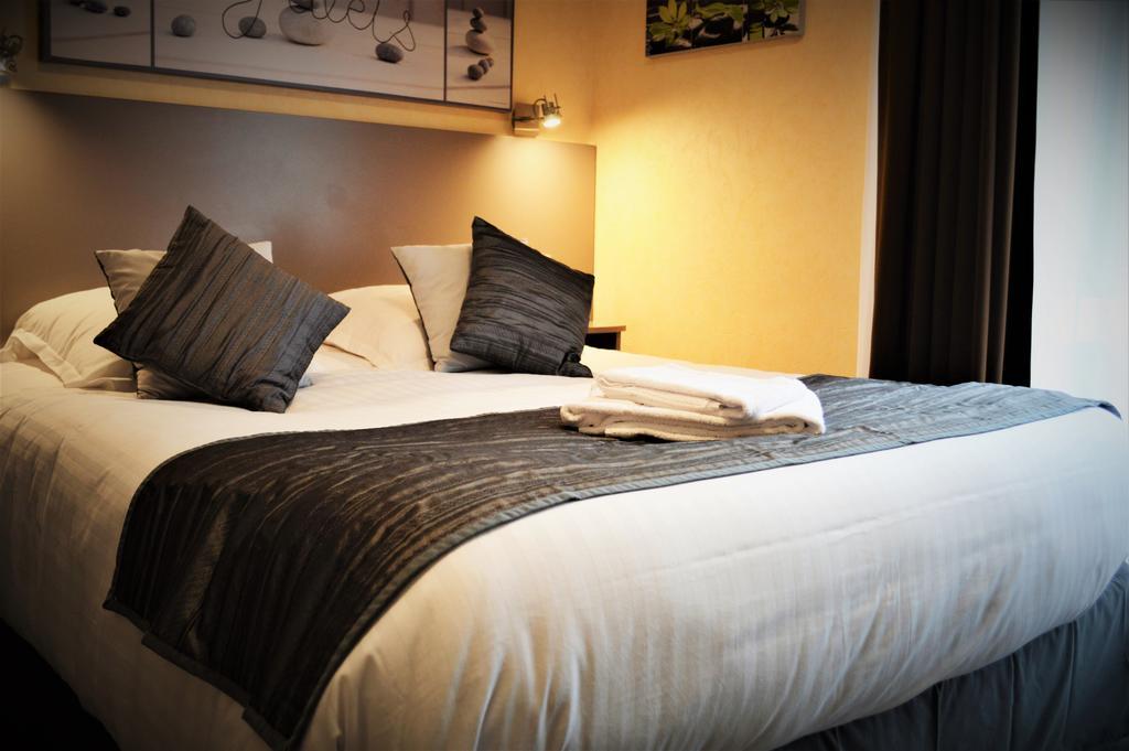 Logis Hotel Le Prieure Saint-Marcel  Esterno foto